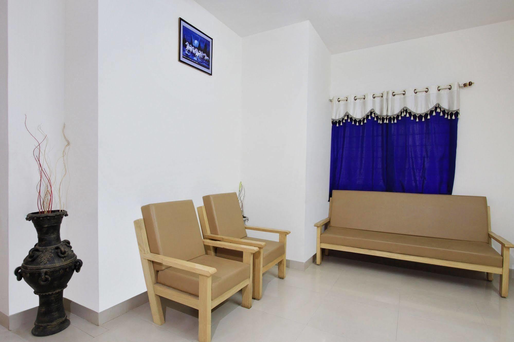 Kempton Hotel Калькутта Экстерьер фото